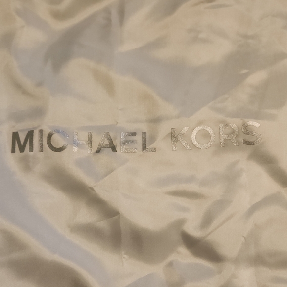 Michael Kors White Satan Dustbag - Picture 1 of 2